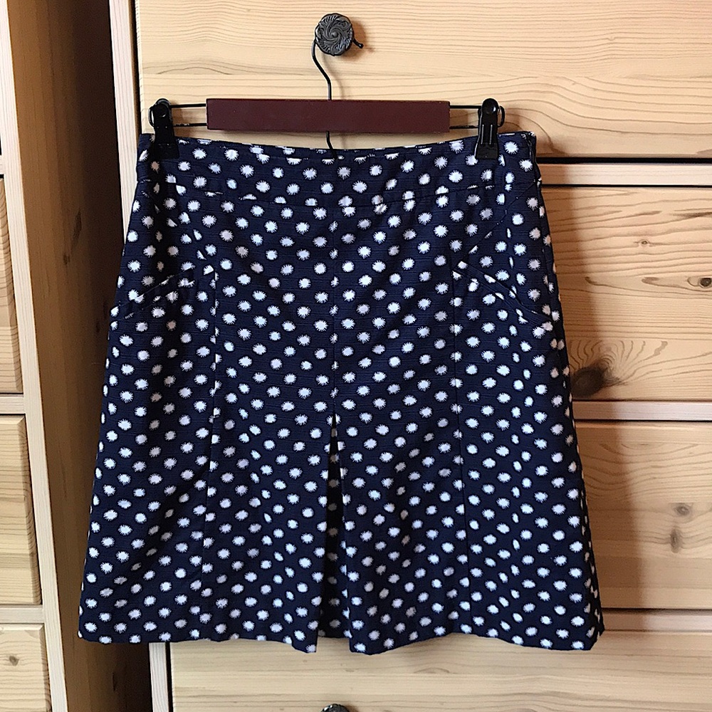 Boden Box Pleat A-Line Starburst Star Print Skirt Navy and White Size 8 Long